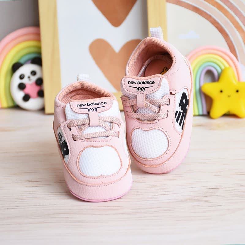 پاپوش کد A210 نیوبالانس صورتی